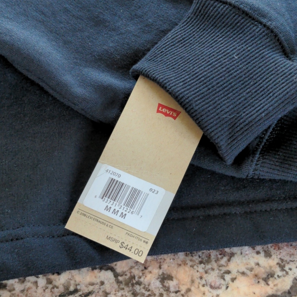 Levi sweater - Picture 2 of 3